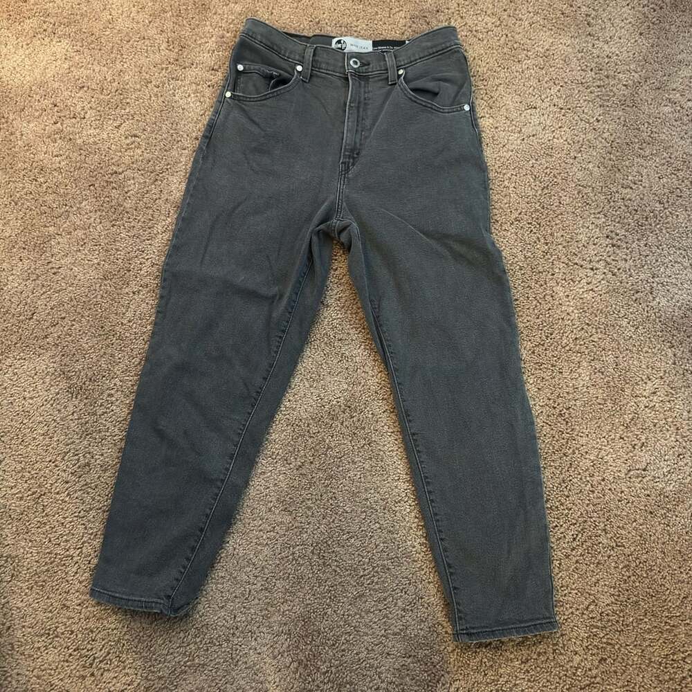 Levi's SilverTab Mom Jean Size 29 Dark Gray Denim